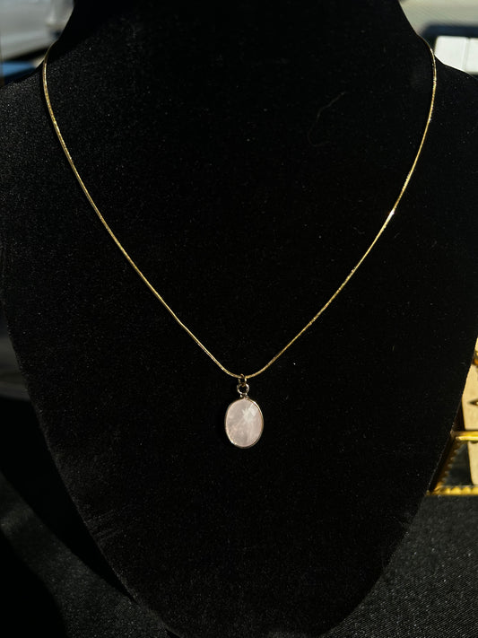 Rose Quartz Pendant Necklace