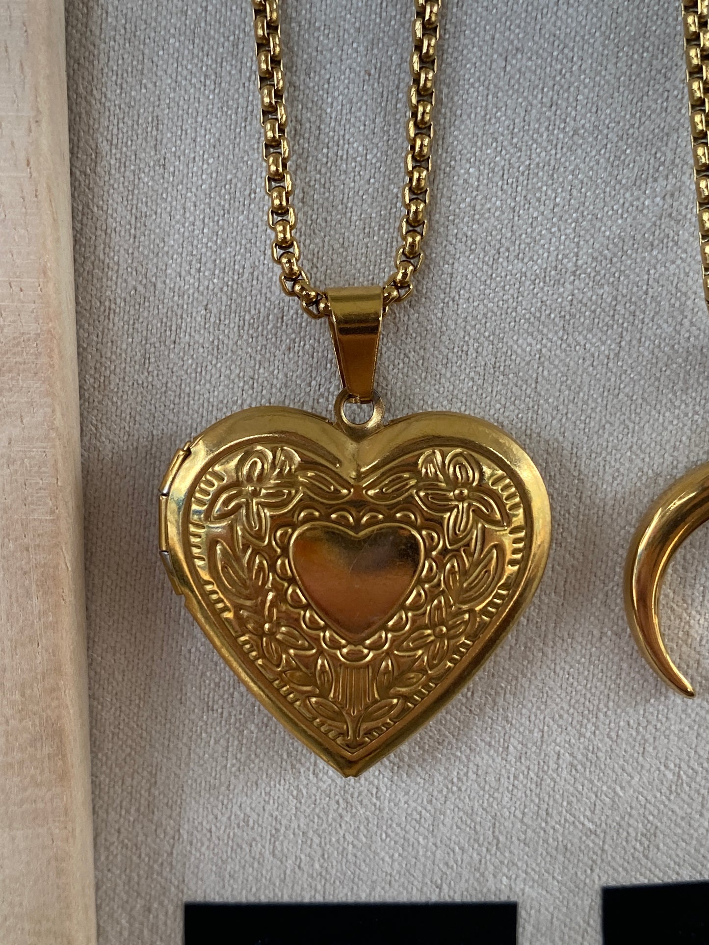Juliet Locket
