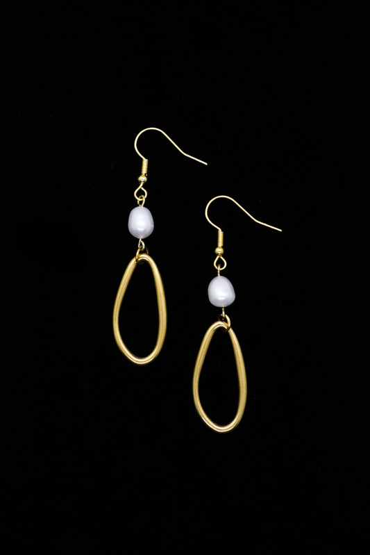 Hoop With Pearl Earrings